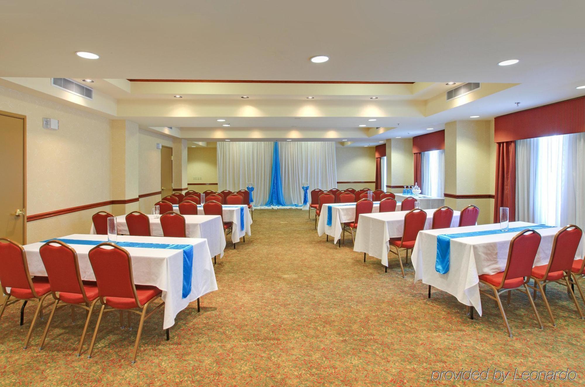 Country Inn & Suites By Radisson, Conway, Ar Бизнес фото
